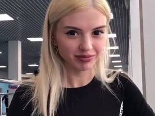 Секс с бабушкой в чулках